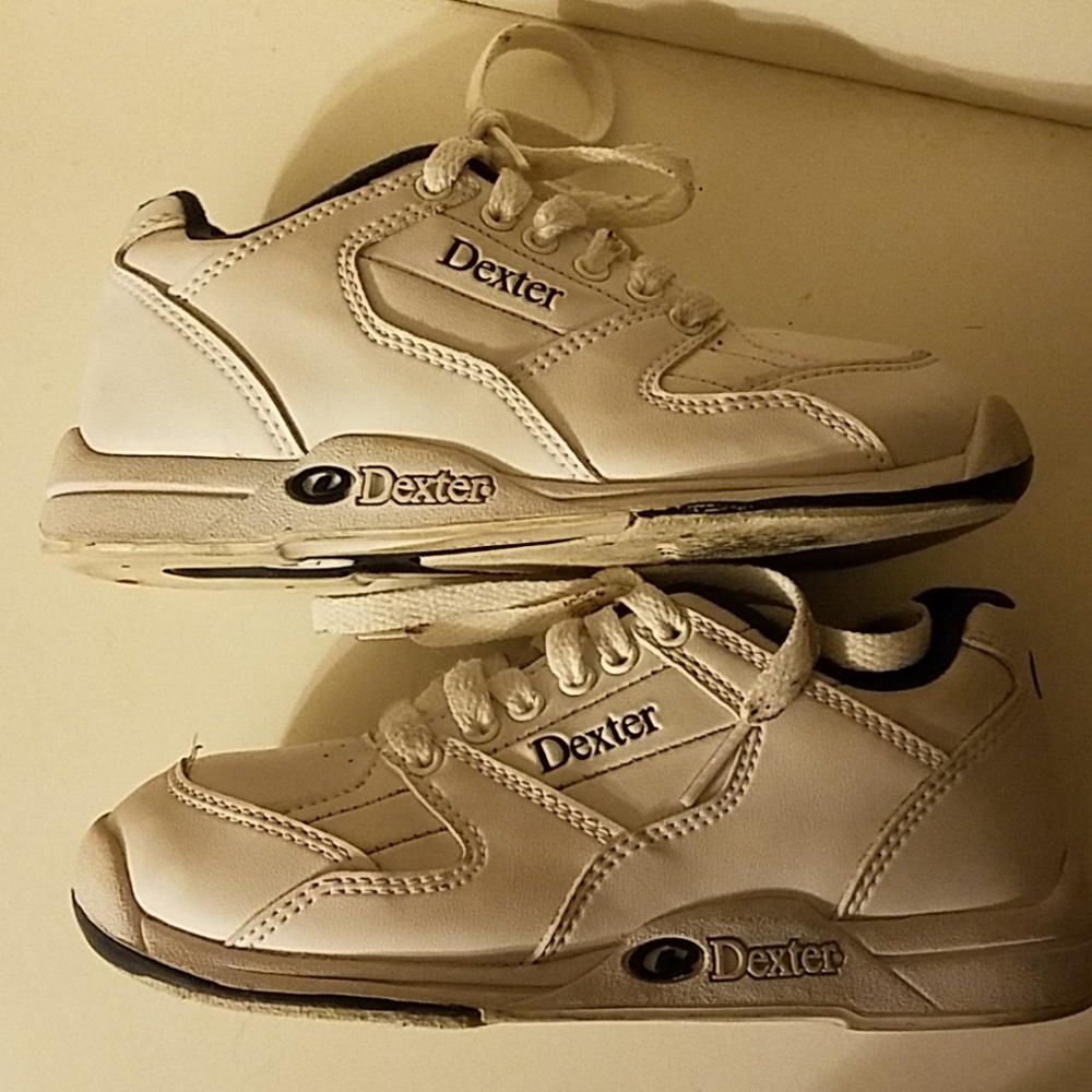 Kids bowling shoes